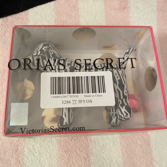 VS Pink Logo Limited Edition Boxed Mini Dog - Picture 2 of 5